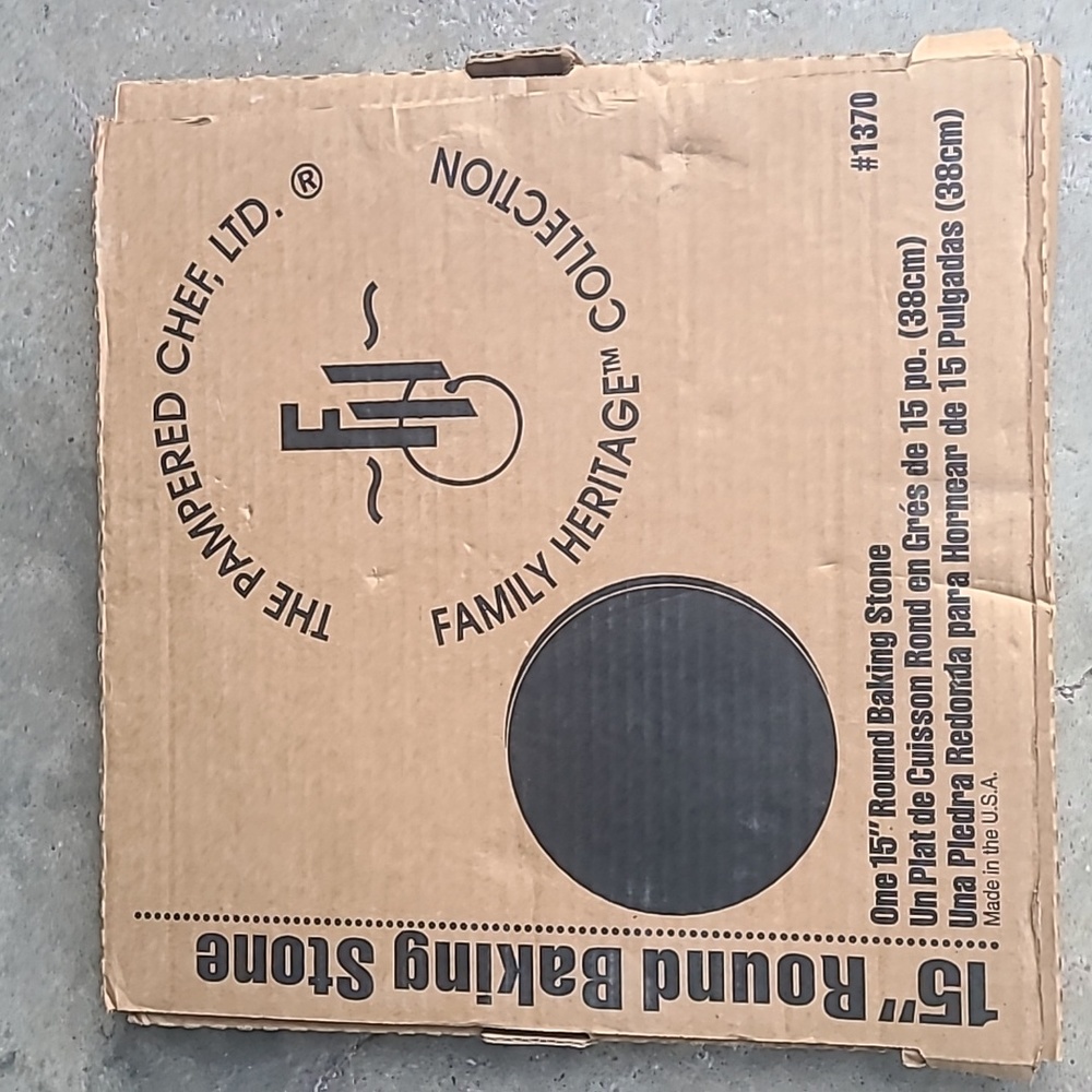 Pampered Chef 15" Baking Stone